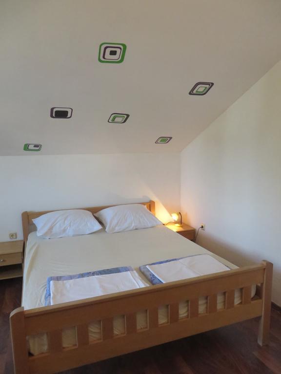 Banic Apartments With Pool Biograd Na Moru Room photo