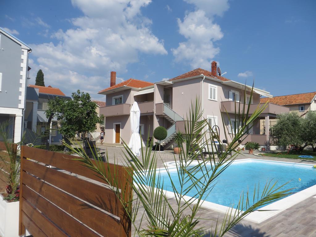 Banic Apartments With Pool Biograd Na Moru Exterior photo